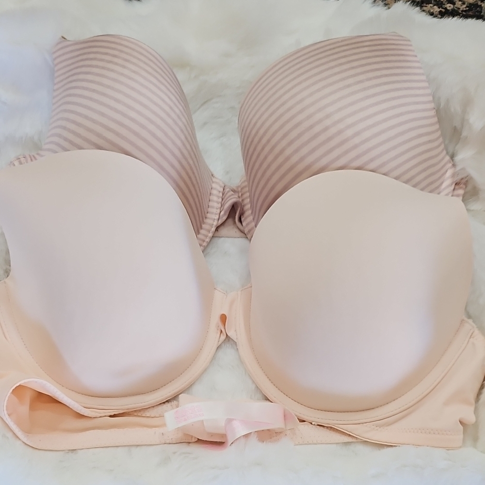 Victoria's Secret Light Pink Striped Bra